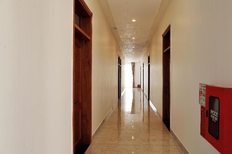 Tam Chau Luxury Hotel image