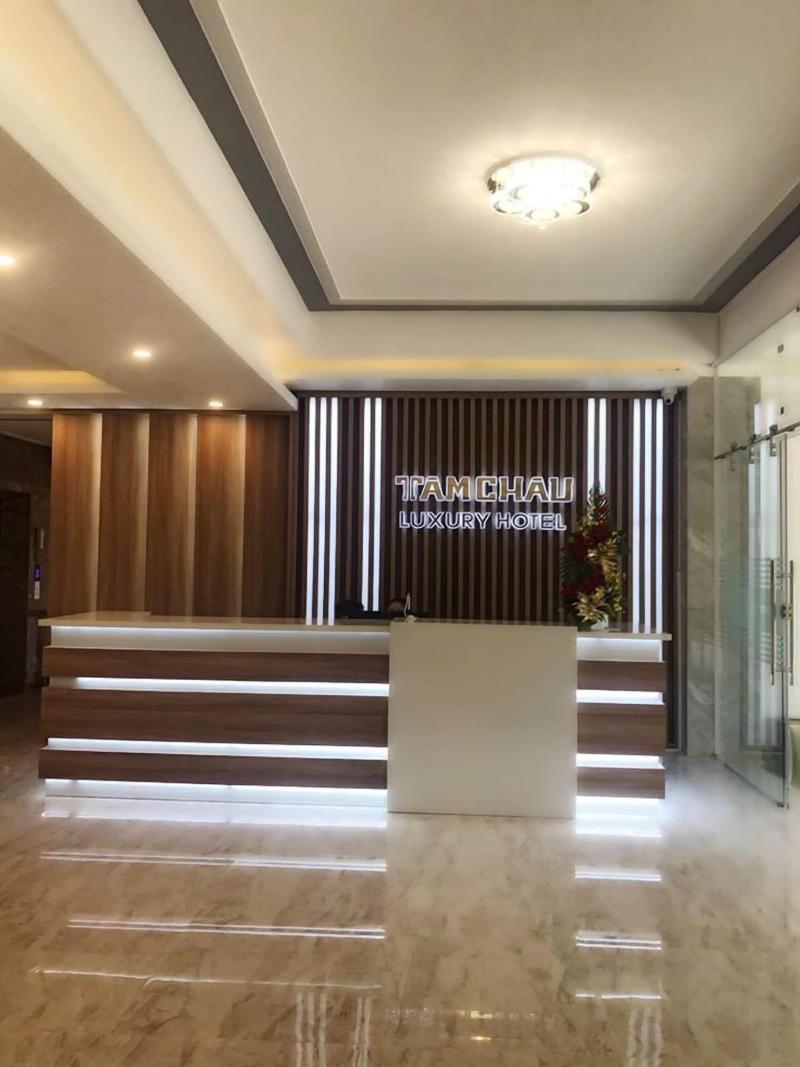 Tam Chau Luxury Hotel image