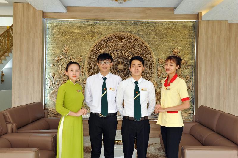 Tam Chau Luxury Hotel image
