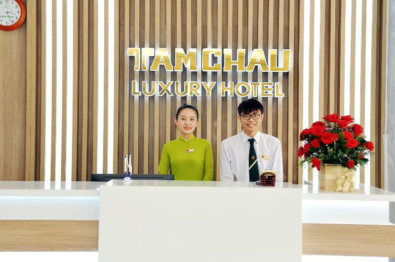 Tam Chau Luxury Hotel image