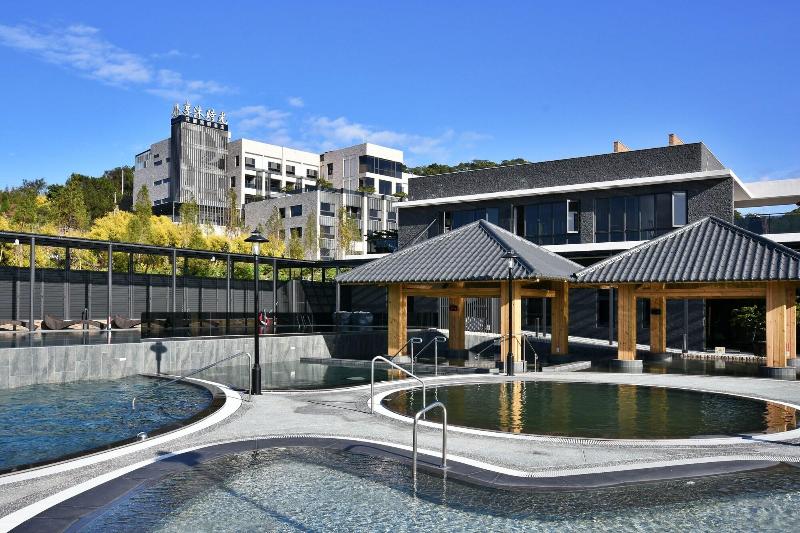 Shine Mood Resort Yuanli image