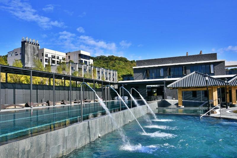 Shine Mood Resort Yuanli image
