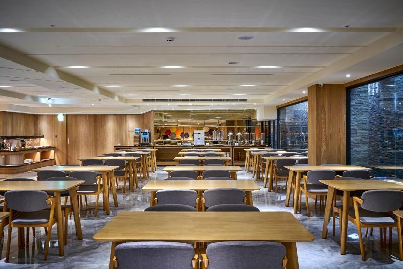 Shine Mood Resort Yuanli image
