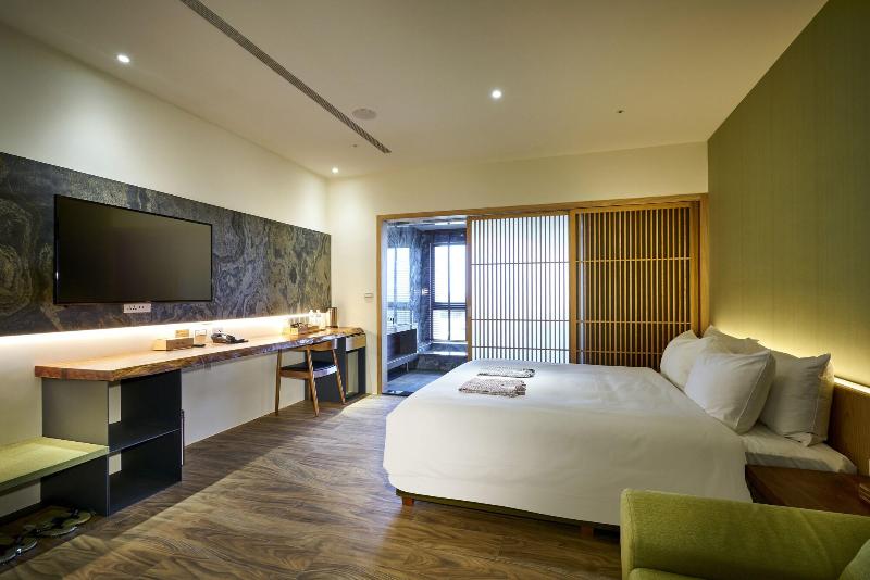 Shine Mood Resort Yuanli image