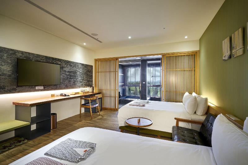 Shine Mood Resort Yuanli image