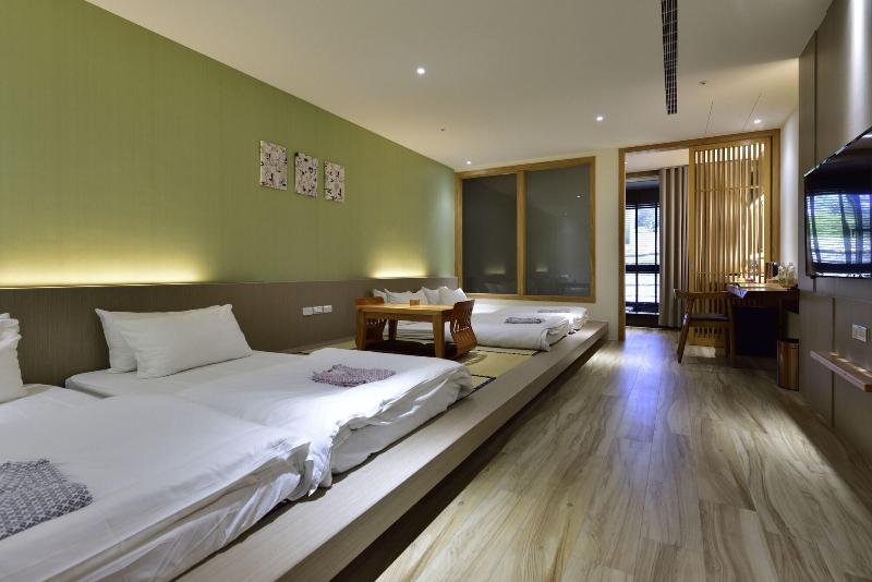Shine Mood Resort Yuanli image