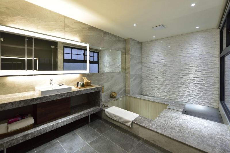 Shine Mood Resort Yuanli image