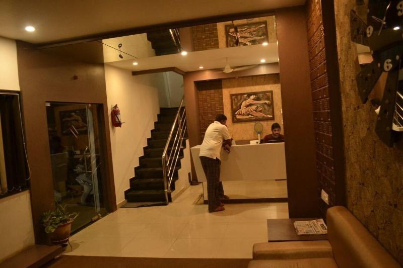 Hotel Safari Lodge