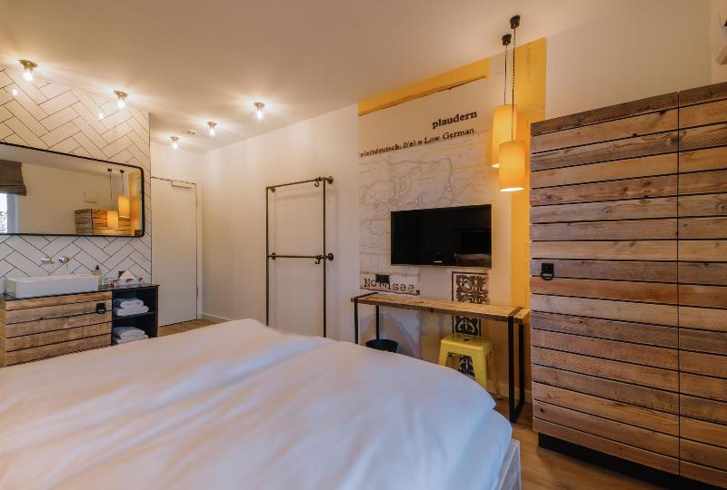 Hotel Landhafen image