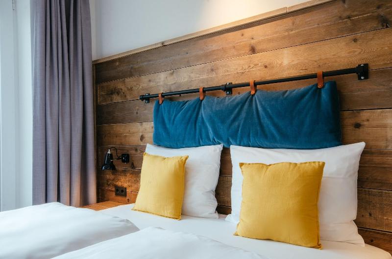 Hotel Landhafen image