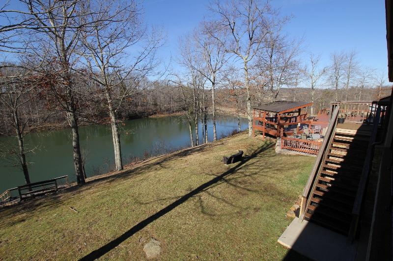 Skyline Lodge image