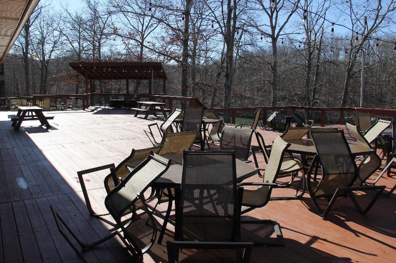 Skyline Lodge image