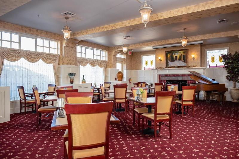 Historic Hotel Condon image 1