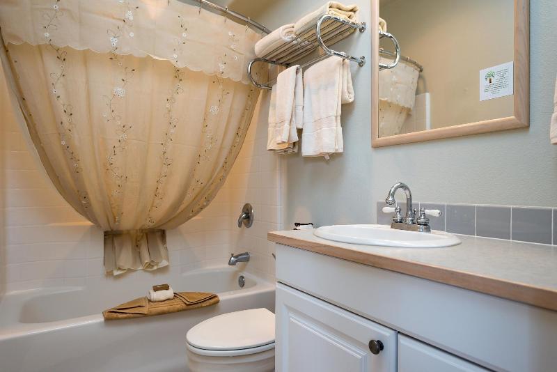 Historic Hotel Condon image 8