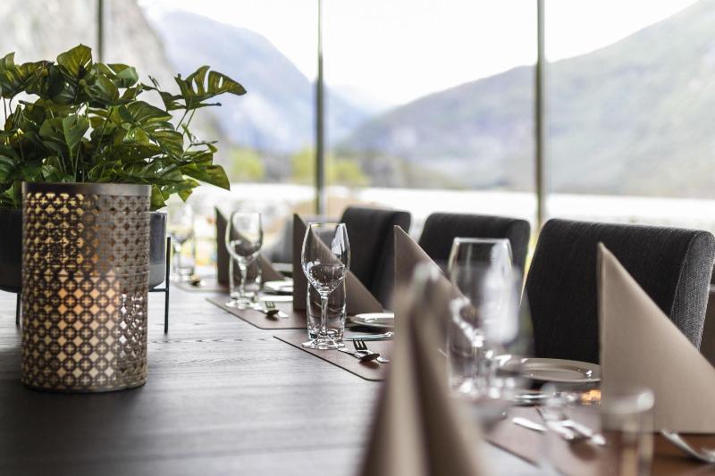 Valldal Fjordhotell - by Classic Norway Hotels