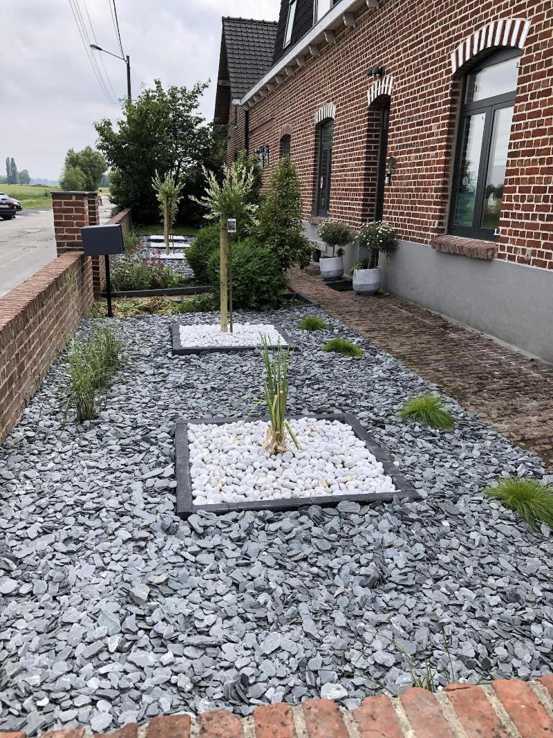 Aux Herbes Hautes image