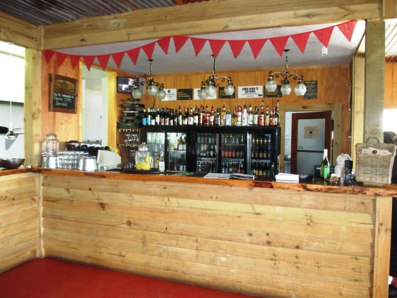 Owls Nest Motel image