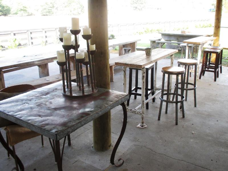 Owls Nest Motel image