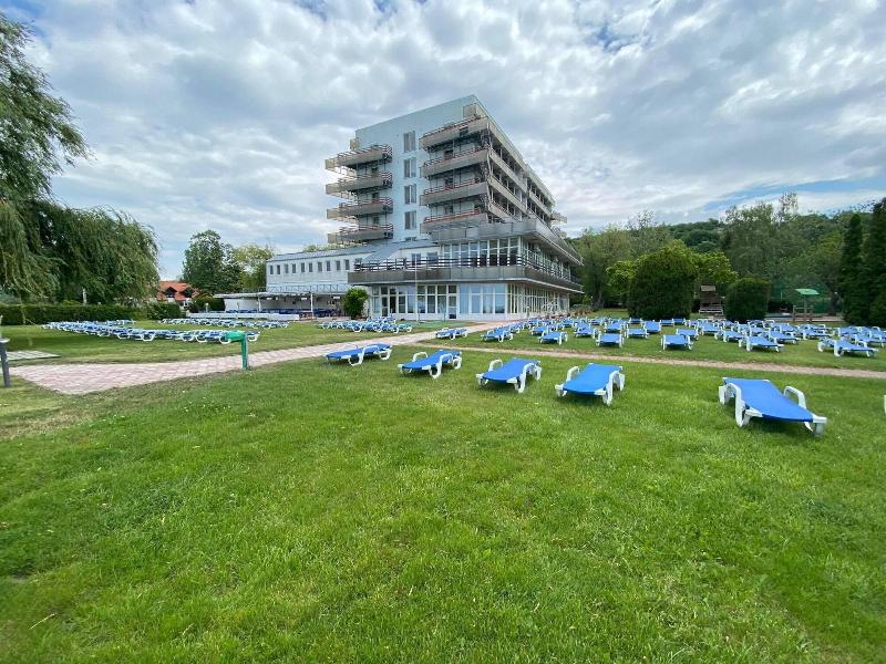 Waberer's Club Hotel image