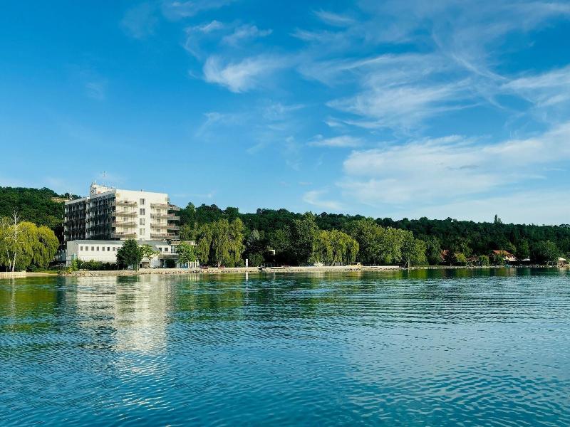 Waberer's Club Hotel image
