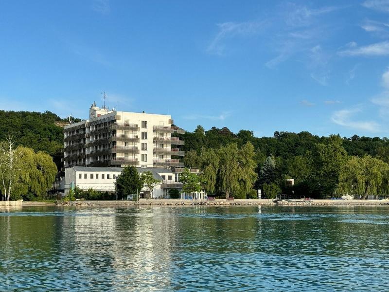 Waberer's Club Hotel image