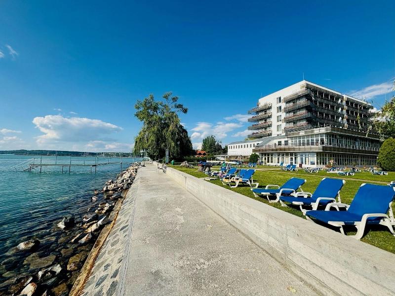 Waberer's Club Hotel image
