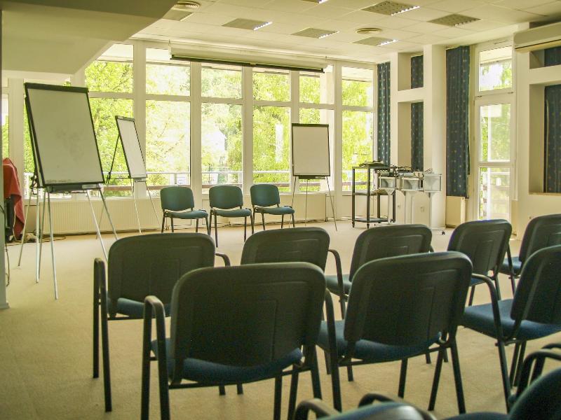 Waberer's Club Hotel image