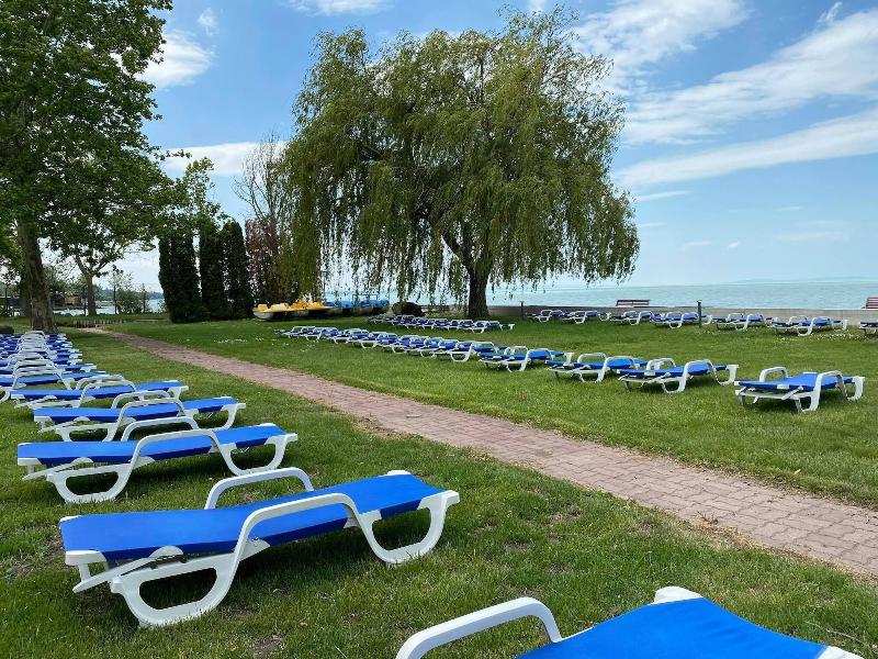 Waberer's Club Hotel image