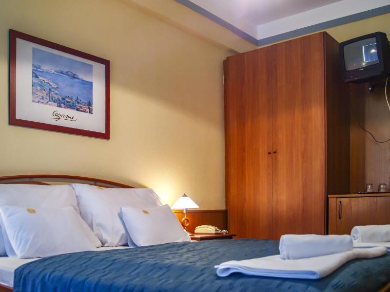 Waberer's Club Hotel image