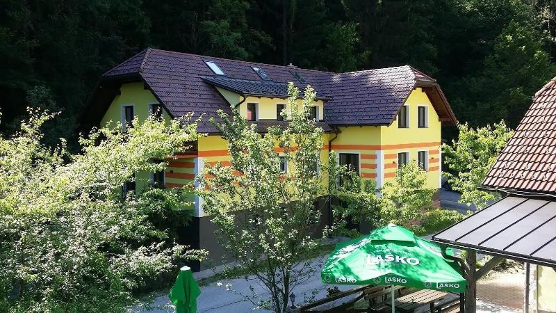 Guest House Hober image