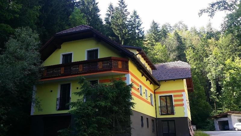 Guest House Hober image