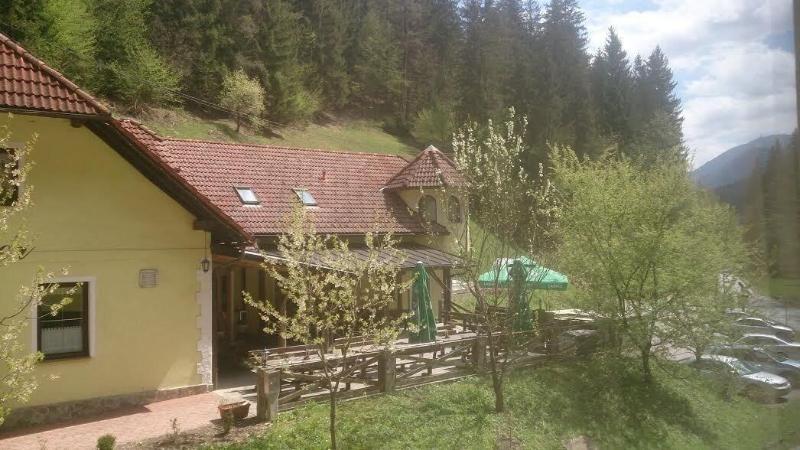 Guest House Hober image