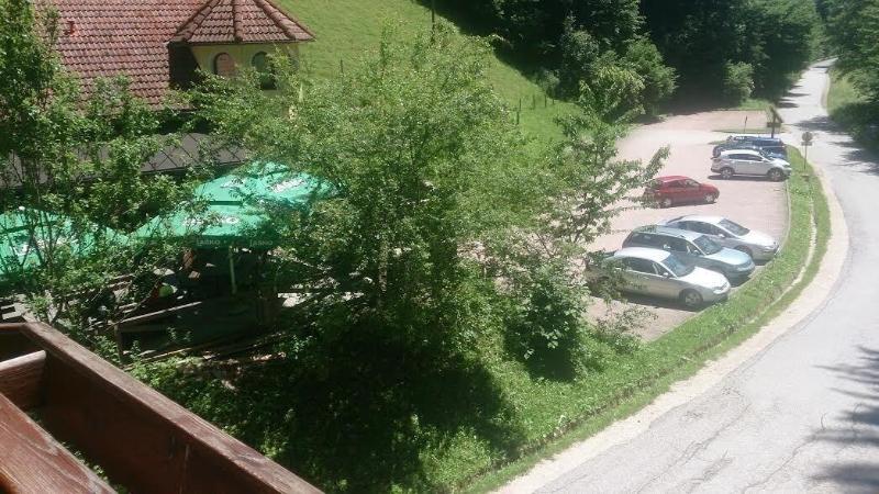 Guest House Hober image