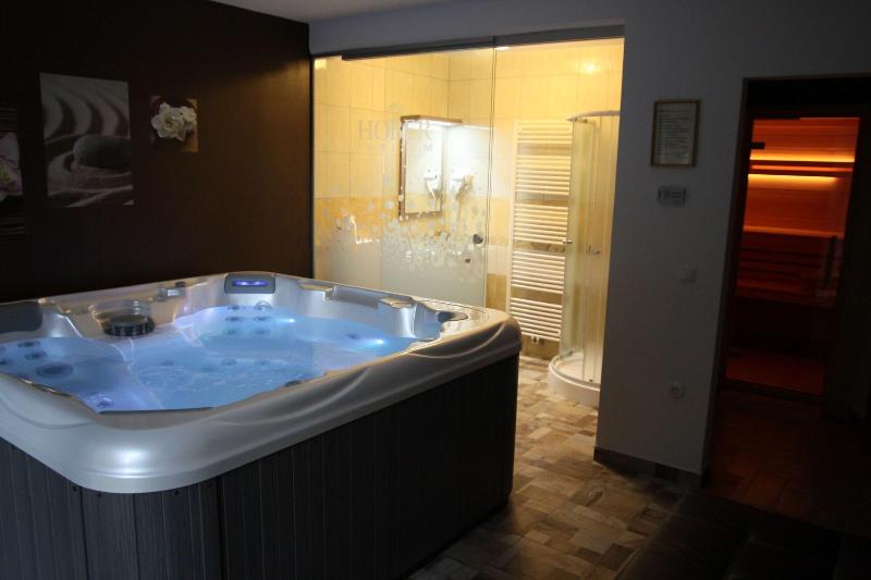 Guest House Hober image
