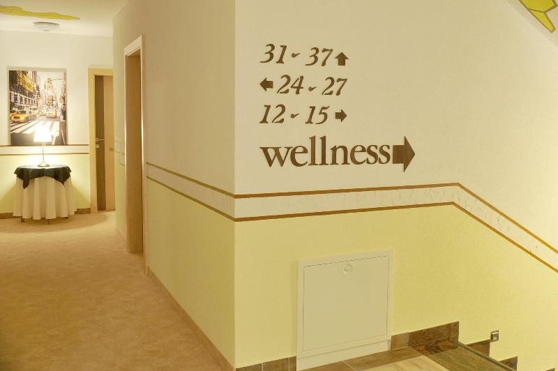 Guest House Hober image