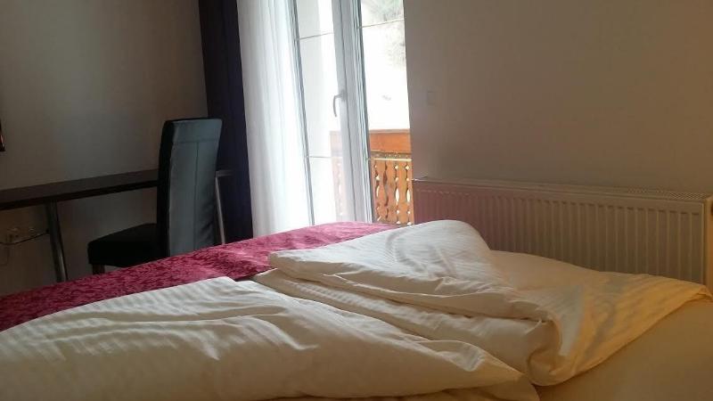 Guest House Hober image