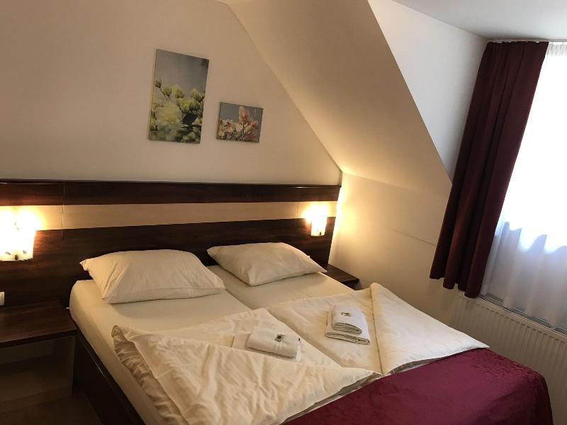Guest House Hober image