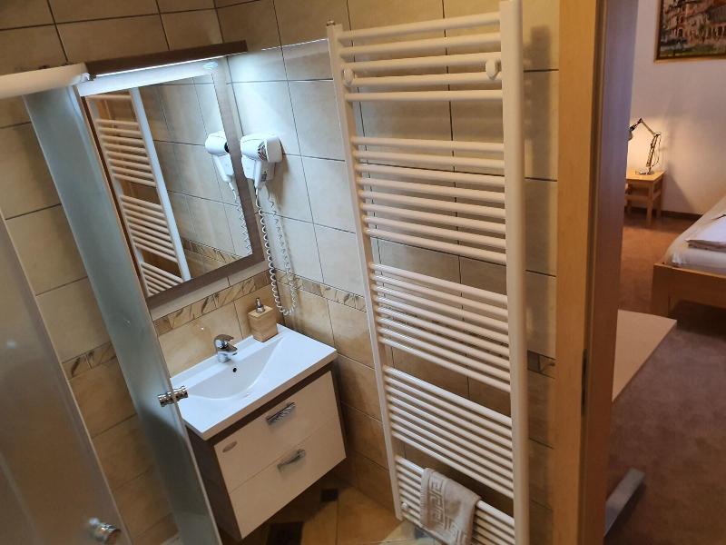 Guest House Hober image