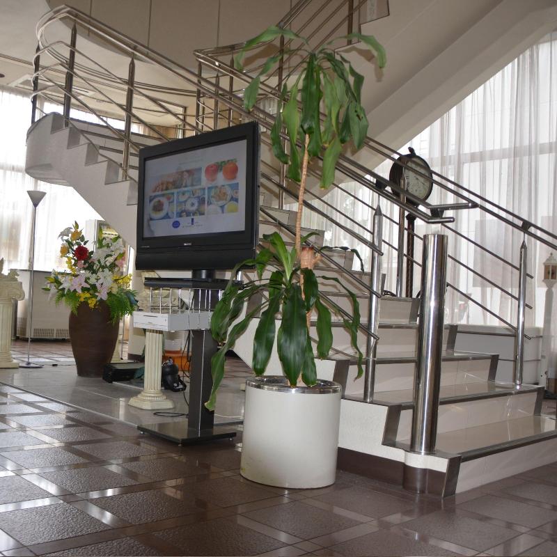 Harbor Plaza Hotel image