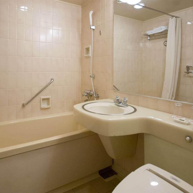 Harbor Plaza Hotel image