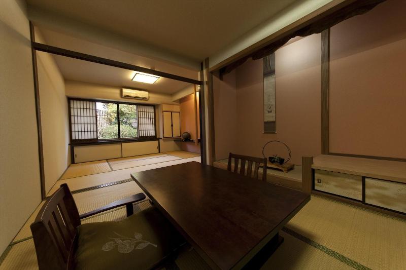 Gokuraku Onsen Takumi No Yado image