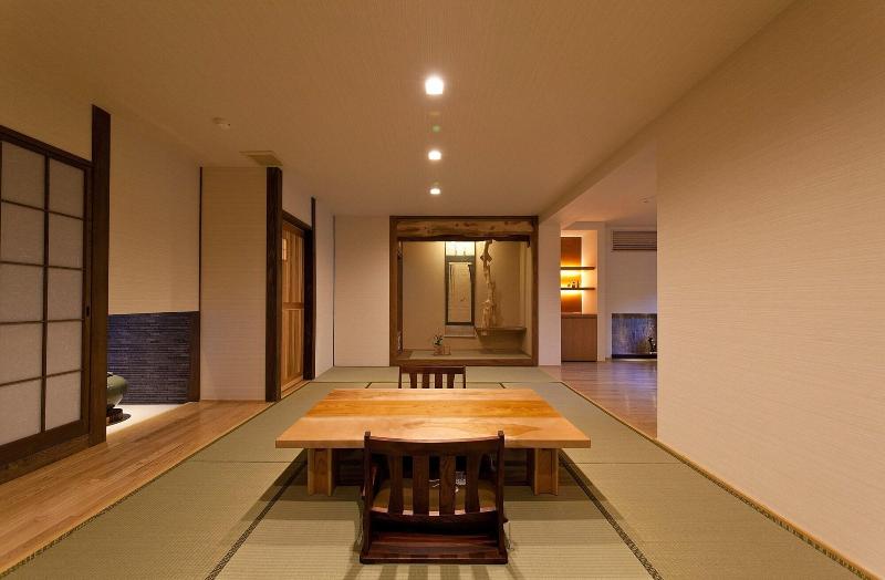 Gokuraku Onsen Takumi No Yado image
