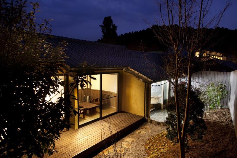 Gokuraku Onsen Takumi No Yado image