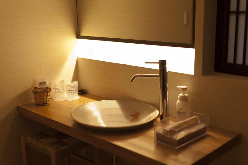 Gokuraku Onsen Takumi No Yado image