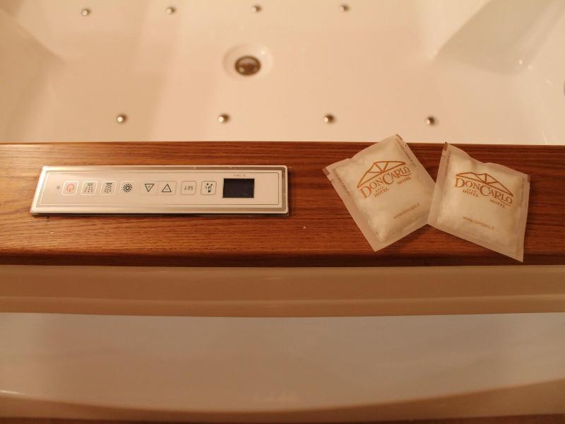 Hotel Don Carlo image