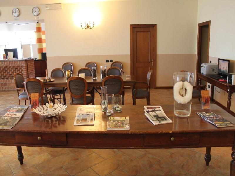 Hotel Don Carlo image