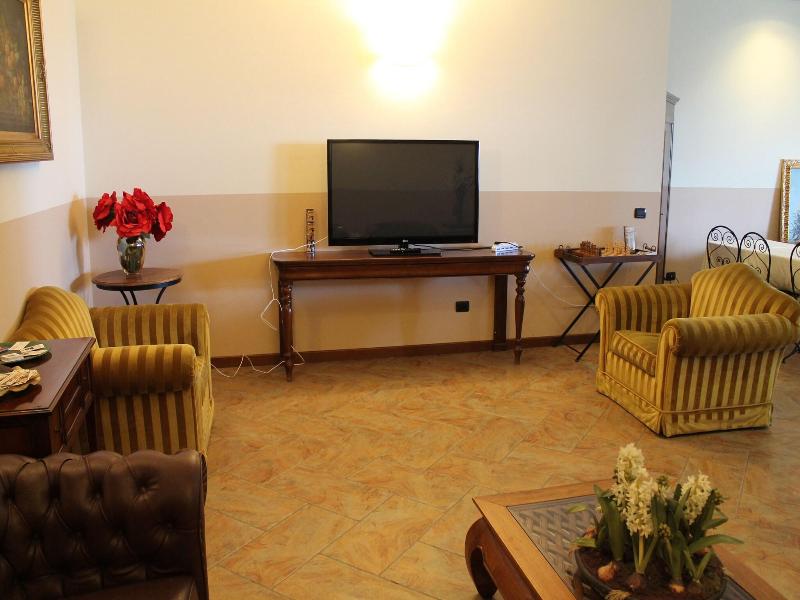 Hotel Don Carlo image