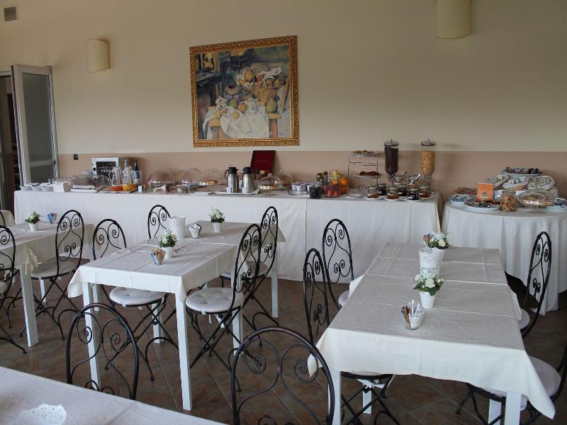Hotel Don Carlo image
