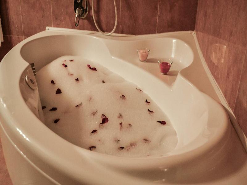 Hotel Don Carlo image