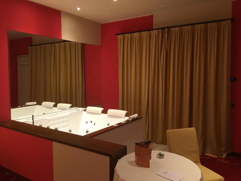 Hotel Don Carlo image